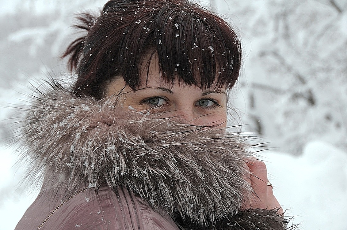Снег...