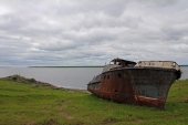 В стороне от жизни