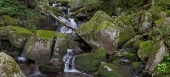 Вода камень режет