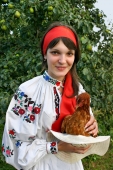 Портрет девочки с курочкой Портрет девочки с курочкой
