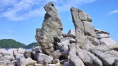 Каменные лица Каменные лица