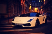 Lambo из серии "Парижск" Lambo из серии "Парижск"